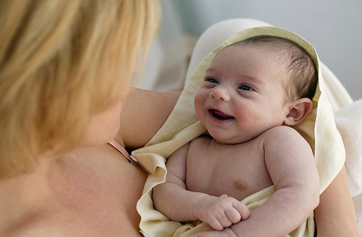 Aprenda as regras básicas para visitar um recém-nascido