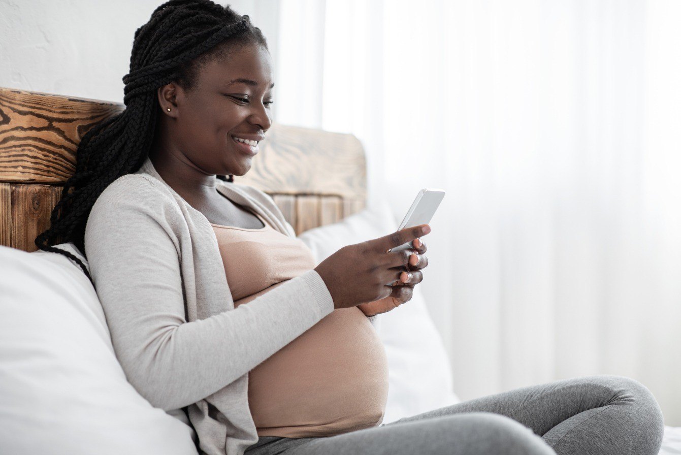 Aprenda a monitorar a gravidez usando um aplicativo grátis